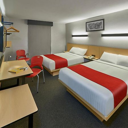 City Express By Marriott Irapuato Norte Екстериор снимка