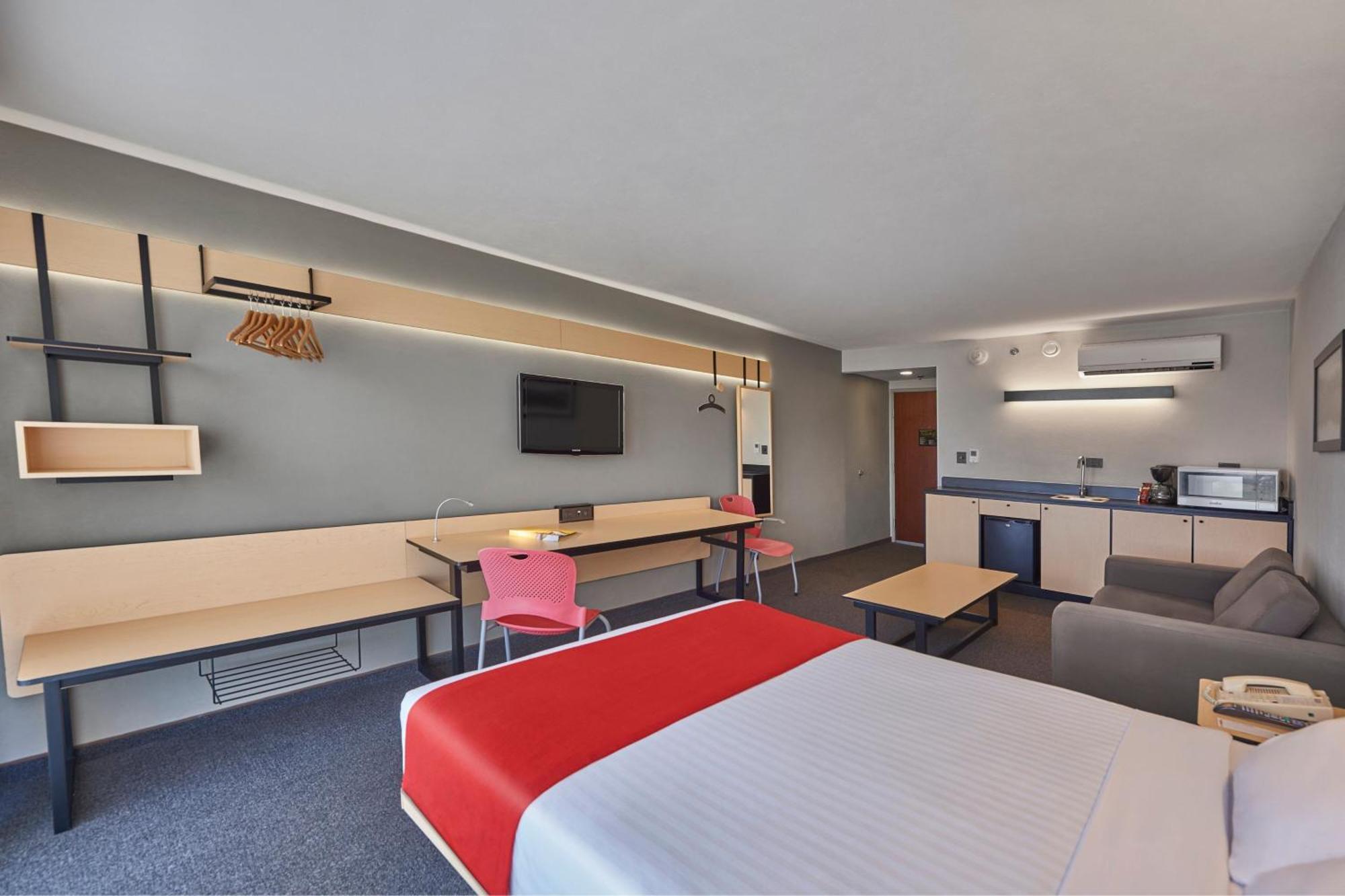 City Express By Marriott Irapuato Norte Екстериор снимка