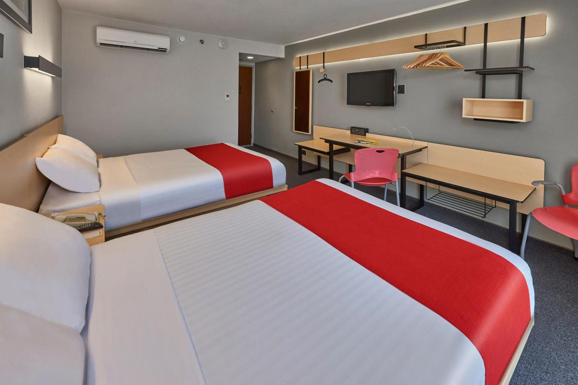 City Express By Marriott Irapuato Norte Екстериор снимка