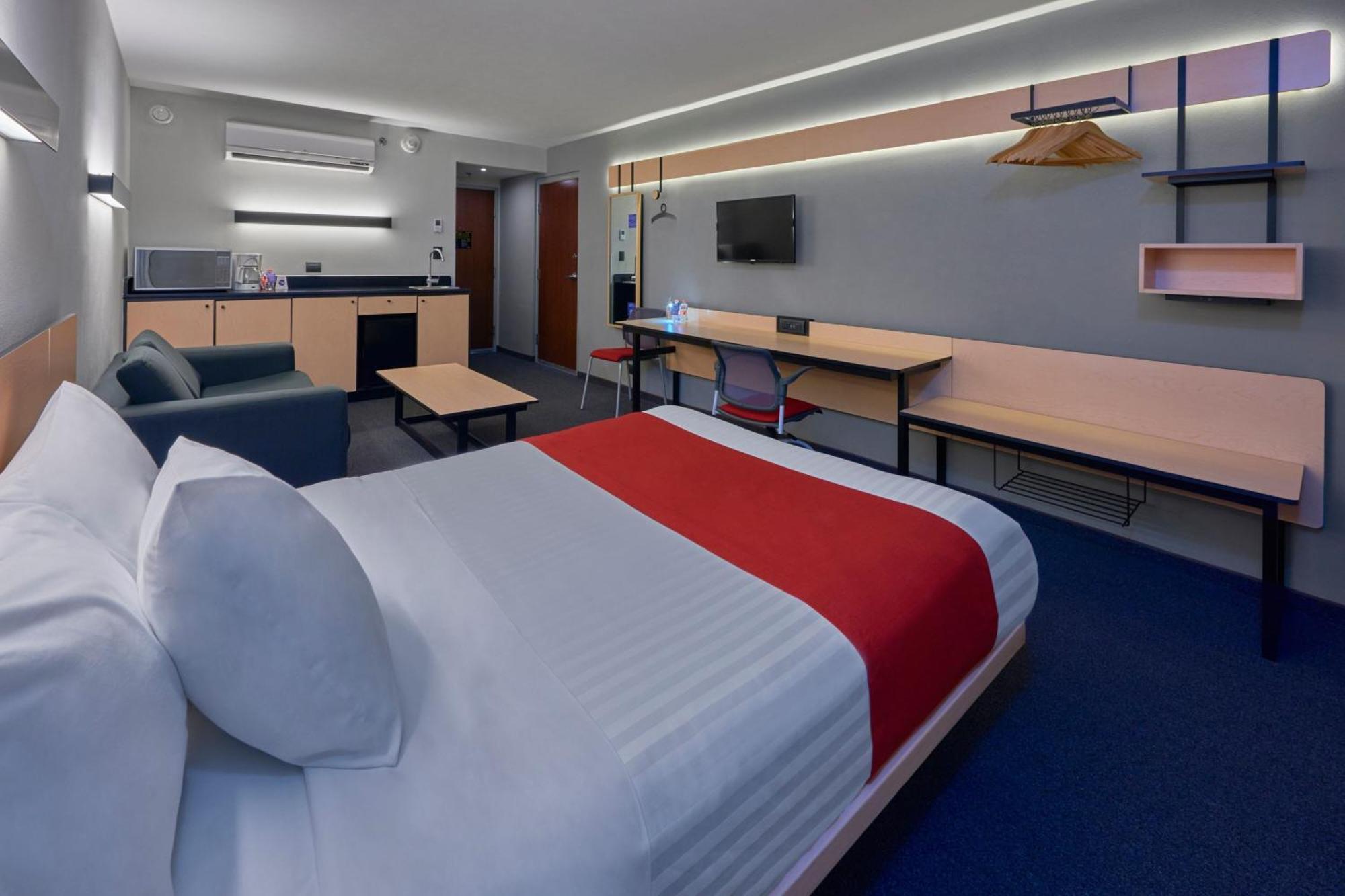 City Express By Marriott Irapuato Norte Екстериор снимка