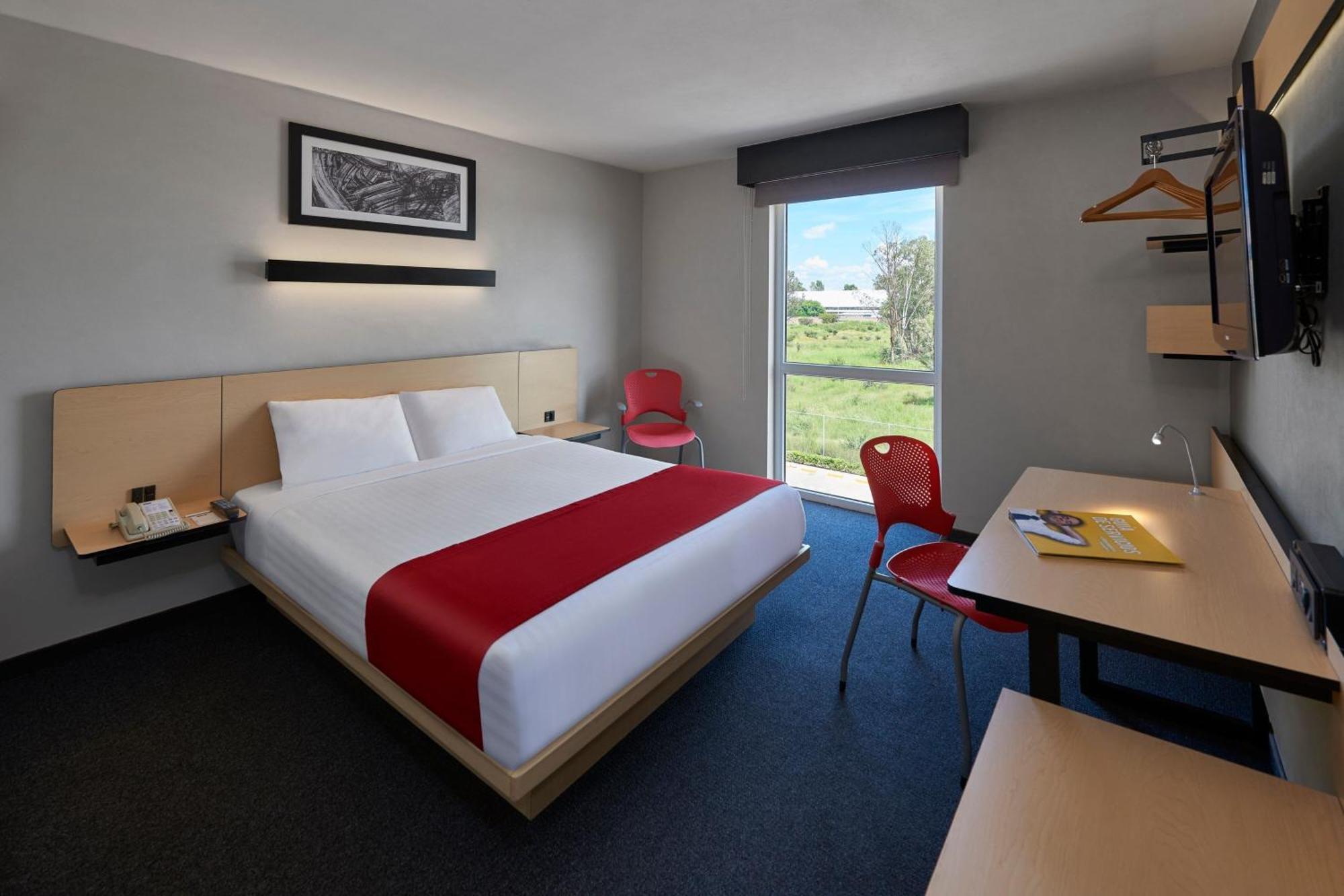 City Express By Marriott Irapuato Norte Екстериор снимка
